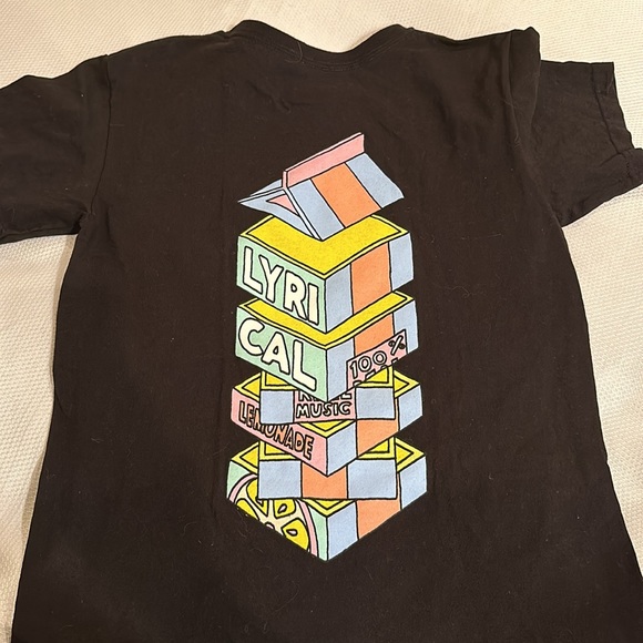 H&M Other - H & M Black t-shirt Size S //Everyday Essentials Lemonade Black t shirt size S